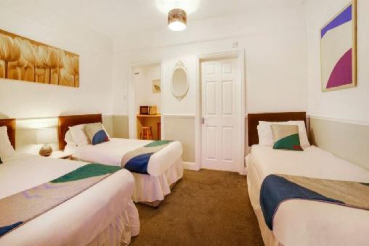 פארנבורו Airport Lodge מראה חיצוני תמונה